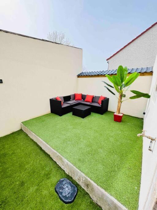 Appartement La Grand Cru Et Bdsm 3 Minutes De *
